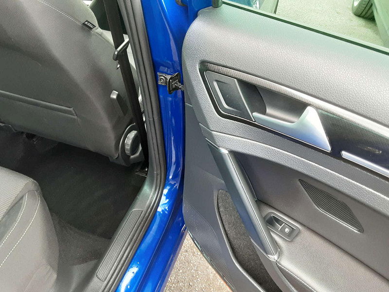 Volkswagen Golf 2.0 Golf R TSi Semi-Auto 4WD 5dr 5dr Automatic 2025