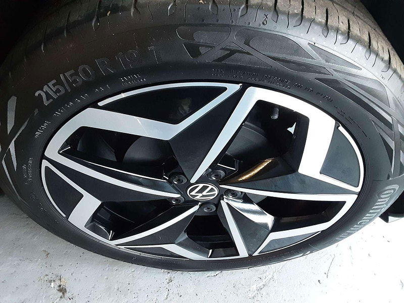 Volkswagen ID.3 Pro Performance 58kWh Business Auto 5dr 5dr Automatic 2025