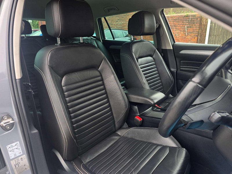 Volkswagen Passat 1.4 Passat GTe Semi-Auto 5dr 5dr Automatic 2026