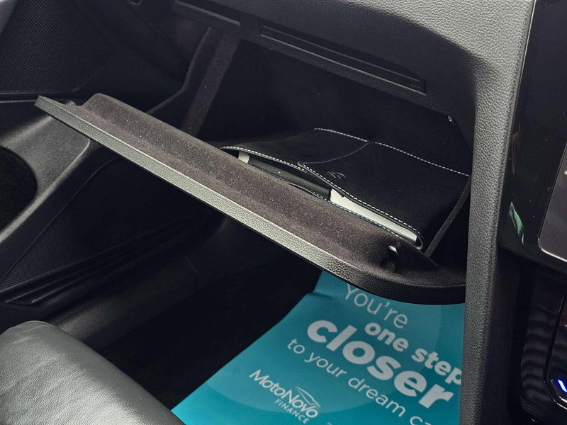 Volkswagen Passat 1.4 Passat GTe Semi-Auto 5dr 5dr Automatic 2026