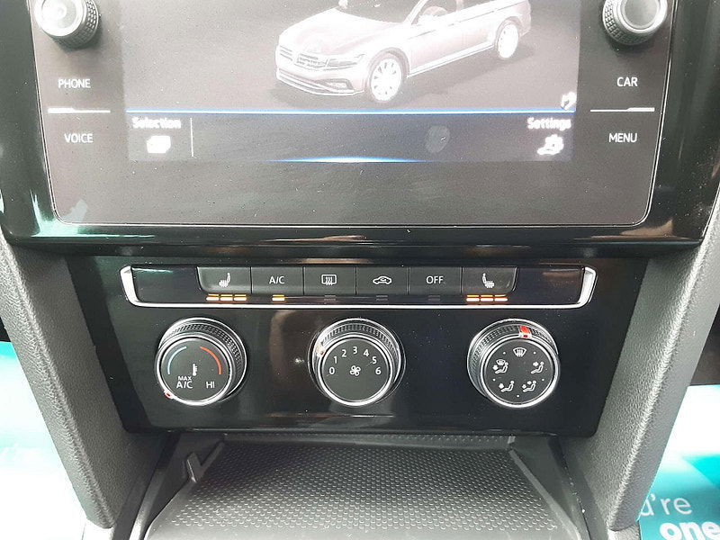 Volkswagen Passat 1.5 Passat SEL TSi Evo 5dr 5dr Manual 2026