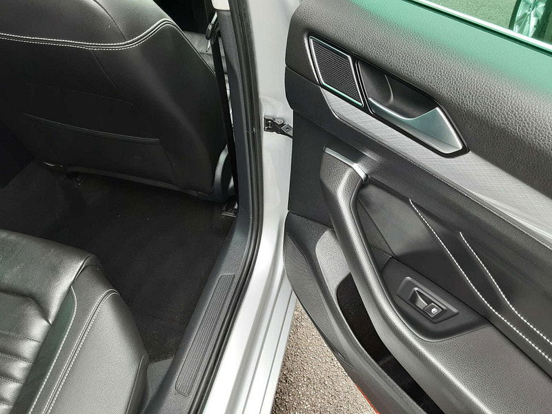 Volkswagen Passat 1.5 Passat SEL TSi Evo 5dr 5dr Manual 2026