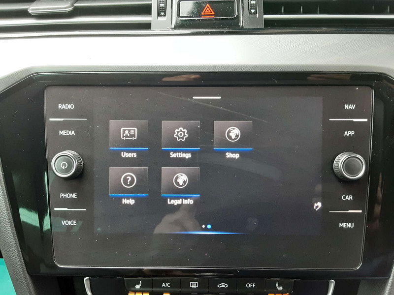 Volkswagen Passat 1.5 Passat SEL TSi Evo 5dr 5dr Manual 2026