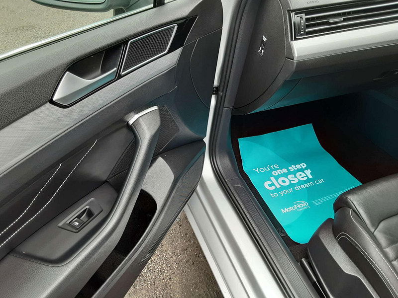 Volkswagen Passat 1.5 Passat SEL TSi Evo 5dr 5dr Manual 2026