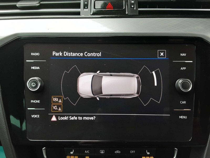 Volkswagen Passat 1.5 Passat SEL TSi Evo 5dr 5dr Manual 2026