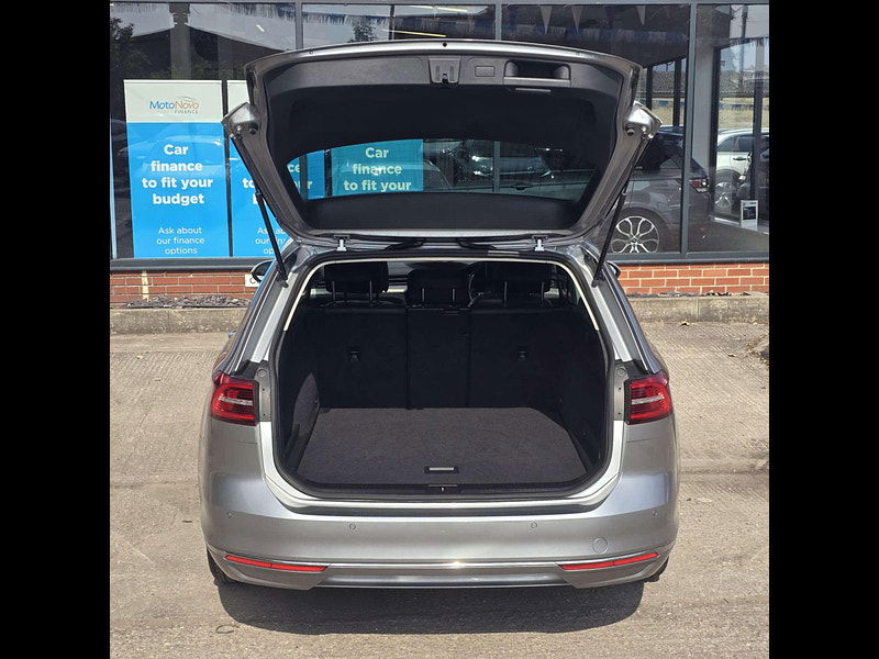 Volkswagen Passat 2.0 Passat GT TDI 5dr 5dr Manual 2025