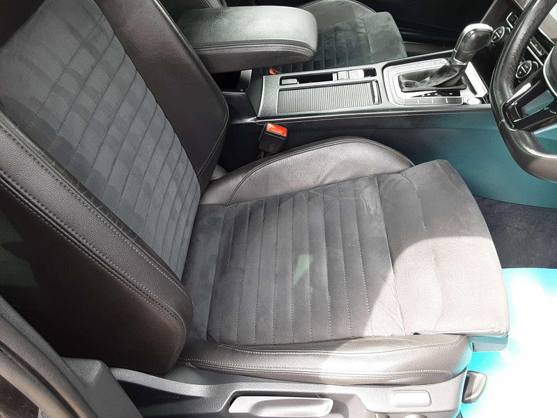Volkswagen Passat 2.0 Passat GT TDI BlueMotion Technology Semi-Auto 4dr 4dr Automatic 2026