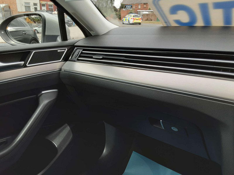 Volkswagen Passat 2.0 Passat GT TDI BlueMotion Technology Semi-Auto 4dr 4dr Automatic 2025
