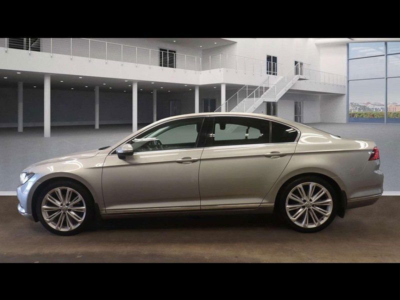 Volkswagen Passat 2.0 Passat GT TDI BlueMotion Technology Semi-Auto 4dr 4dr Automatic 2025
