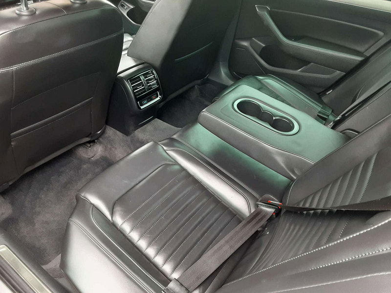 Volkswagen Passat 2.0 Passat GT TDI BlueMotion Technology Semi-Auto 4dr 4dr Automatic 2025