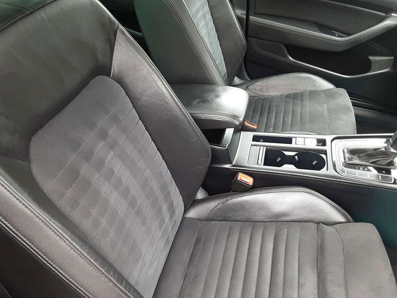 Volkswagen Passat 2.0 Passat GT TDI BlueMotion Technology Semi-Auto 5dr 5dr Automatic 2025