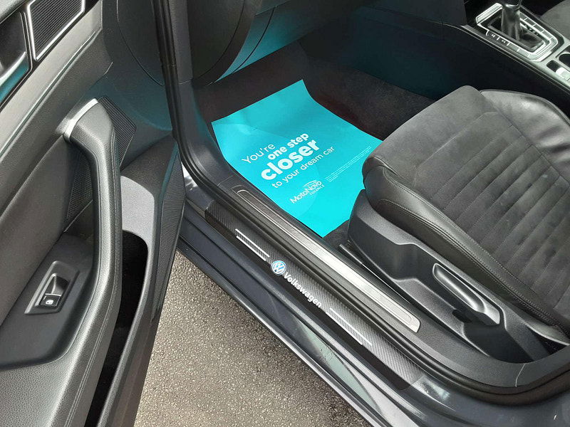 Volkswagen Passat 2.0 Passat GT TDI BlueMotion Technology Semi-Auto 5dr 5dr Automatic 2025