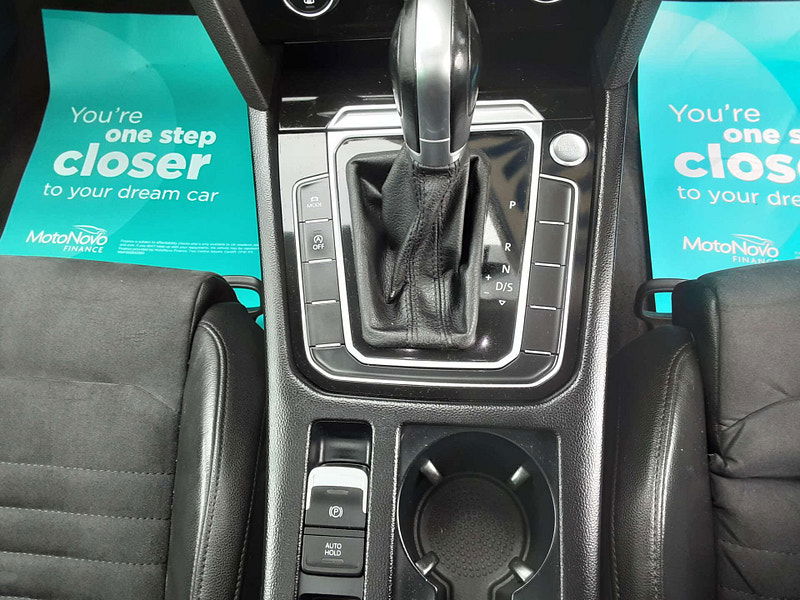 Volkswagen Passat 2.0 Passat GT TDI BlueMotion Technology Semi-Auto 5dr 5dr Automatic 2025