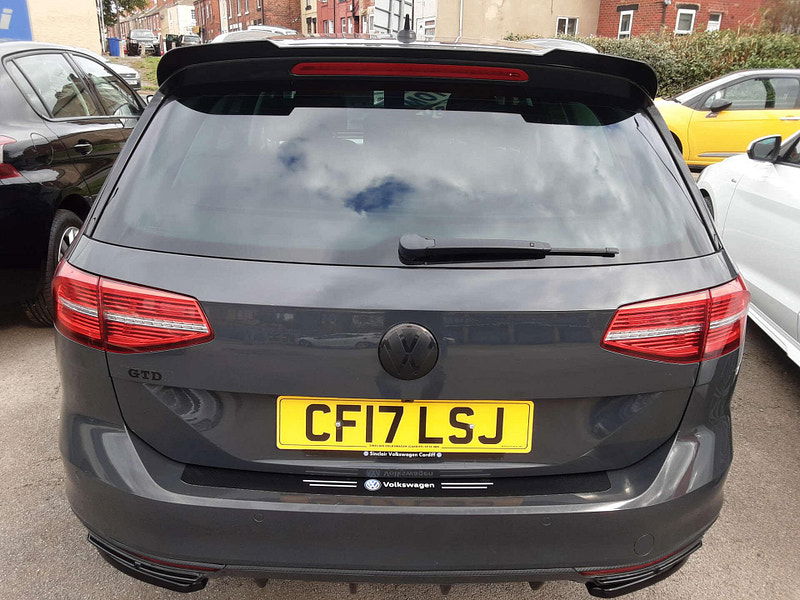 Volkswagen Passat 2.0 Passat GT TDI BlueMotion Technology Semi-Auto 5dr 5dr Automatic 2025