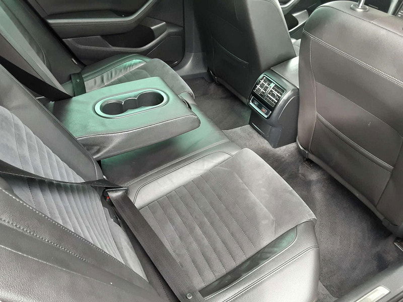 Volkswagen Passat 2.0 Passat GT TDI BlueMotion Technology Semi-Auto 5dr 5dr Automatic 2025