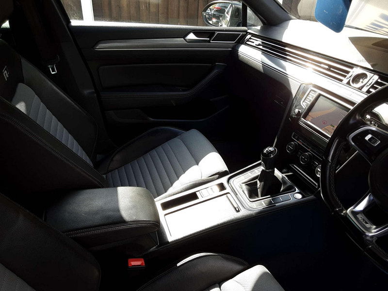 Volkswagen Passat 2.0 Passat R-Line TDI BlueMotion Technology 5dr 5dr Manual 2025