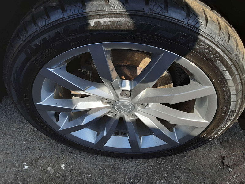 Volkswagen Passat 2.0 Passat R-Line TDI BlueMotion Technology Semi-Auto 5dr 5dr Automatic 2025