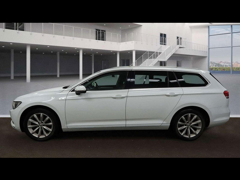 Volkswagen Passat 2.0 Passat SE Business TDI BlueMotion Technology 5dr 5dr Manual 2025