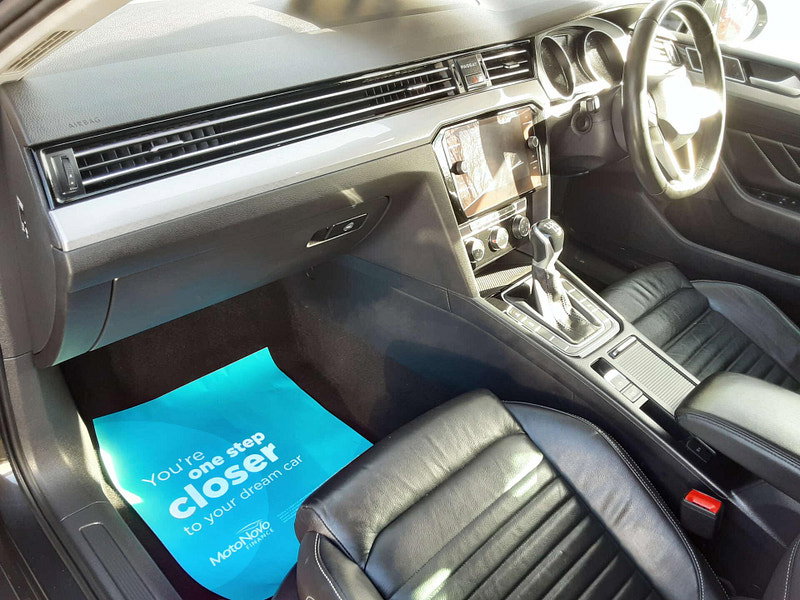 Volkswagen Passat 2.0 Passat SEL TDI 5dr 5dr Manual 2026