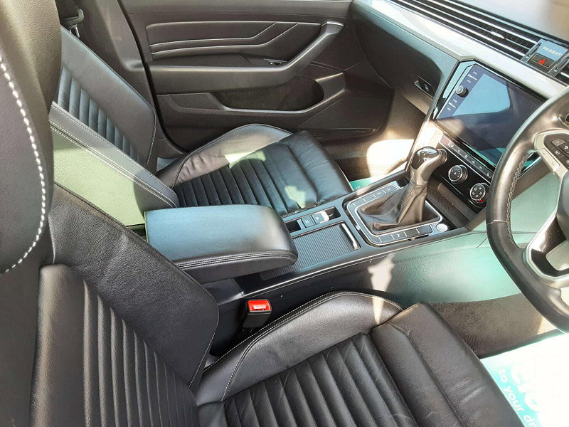 Volkswagen Passat 2.0 Passat SEL TDI 5dr 5dr Manual 2026