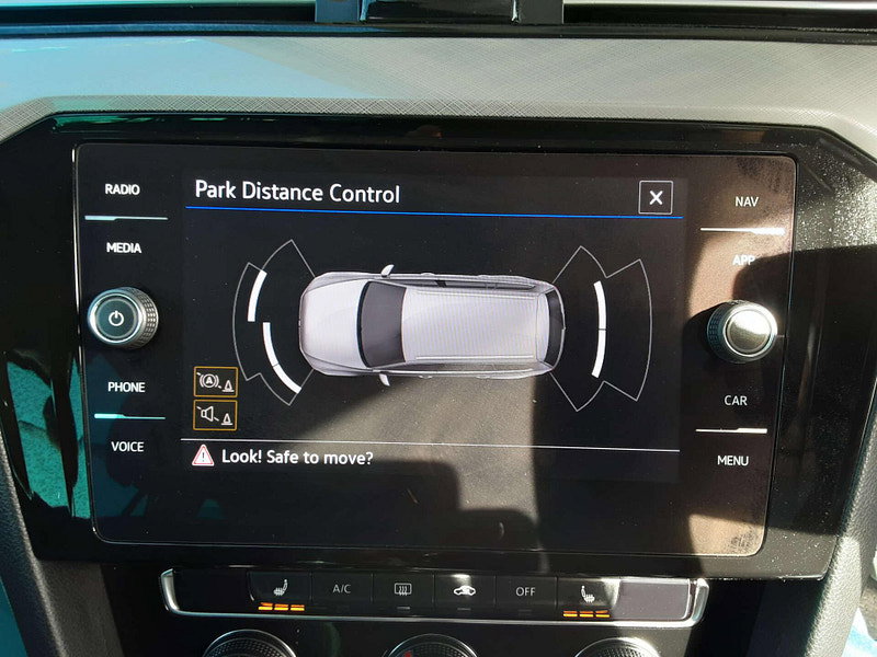 Volkswagen Passat 2.0 Passat SEL TDI 5dr 5dr Manual 2026