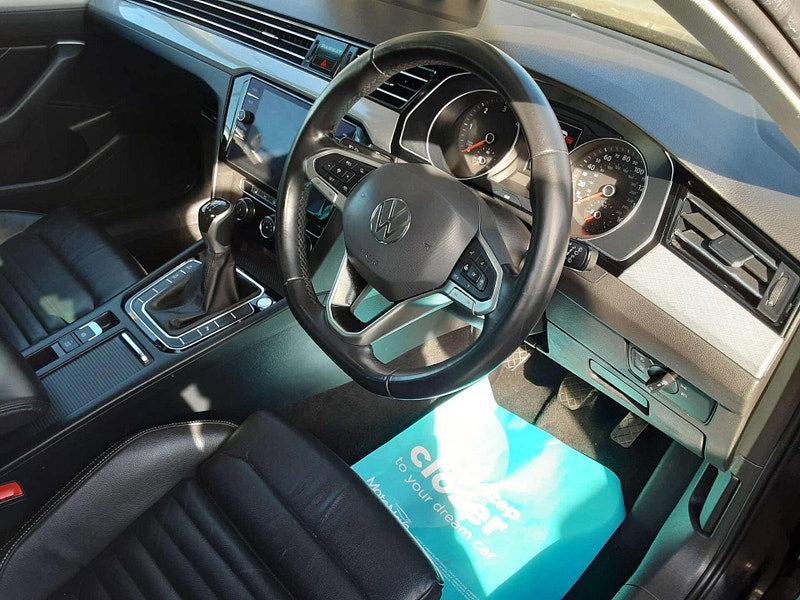 Volkswagen Passat 2.0 Passat SEL TDI 5dr 5dr Manual 2026