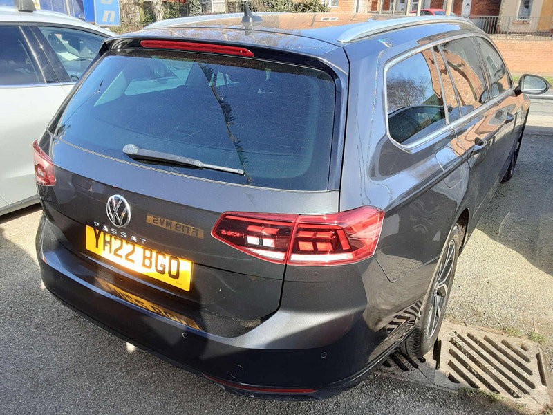 Volkswagen Passat 2.0 Passat SEL TDI 5dr 5dr Manual 2026