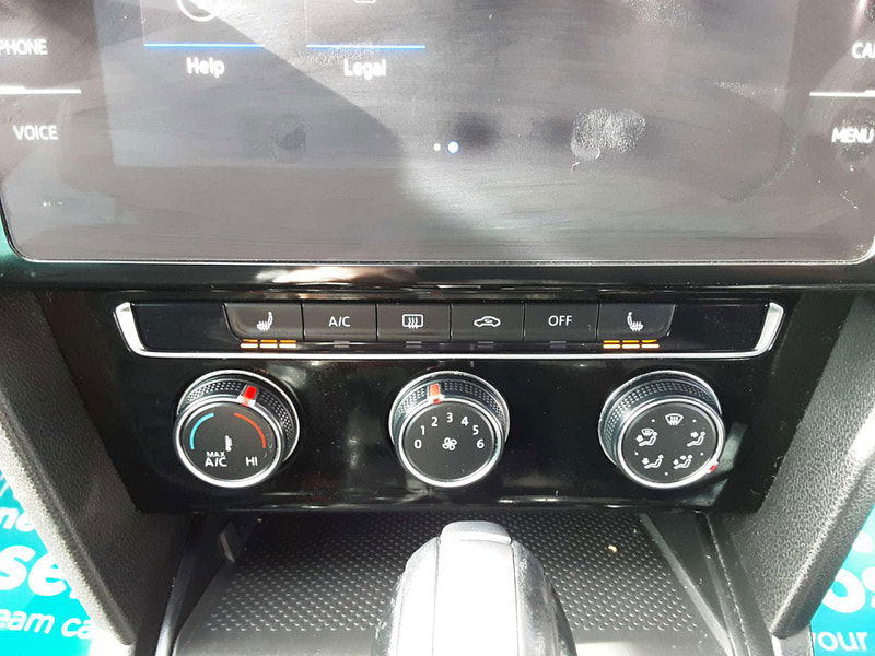 Volkswagen Passat 2.0 Passat SEL TDI Semi-Auto 5dr 5dr Automatic 2025