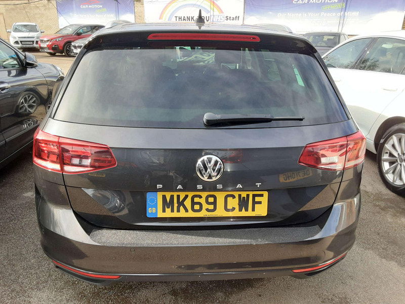Volkswagen Passat 2.0 Passat SEL TDI Semi-Auto 5dr 5dr Automatic 2025