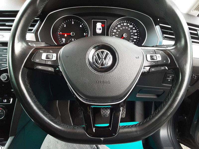 Volkswagen Passat 2.0 TDI BlueMotion Tech GT Euro 6 (s/s) 4dr 4dr Manual 2025