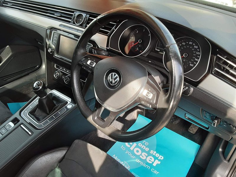 Volkswagen Passat 2.0 TDI BlueMotion Tech GT Euro 6 (s/s) 5dr 5dr Manual 2024