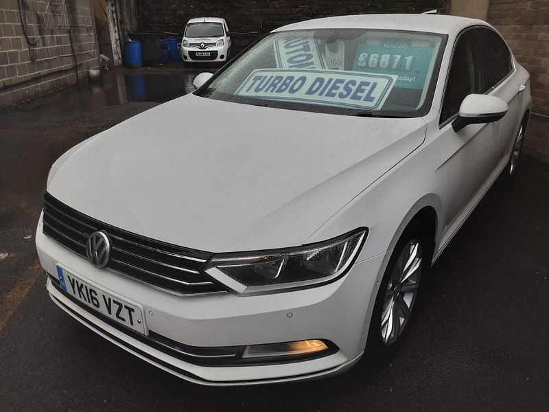 Volkswagen Passat 2.0 TDI BlueMotion Tech SE Business DSG Euro 6 (s/s) 4dr 4dr Automatic 2025