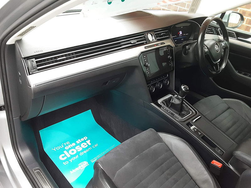 Volkswagen Passat 2.0 TDI GT Euro 6 (s/s) 5dr 5dr Manual 2025