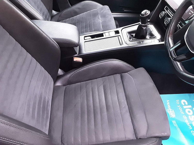 Volkswagen Passat 2.0 TDI GT Euro 6 (s/s) 5dr 5dr Manual 2025
