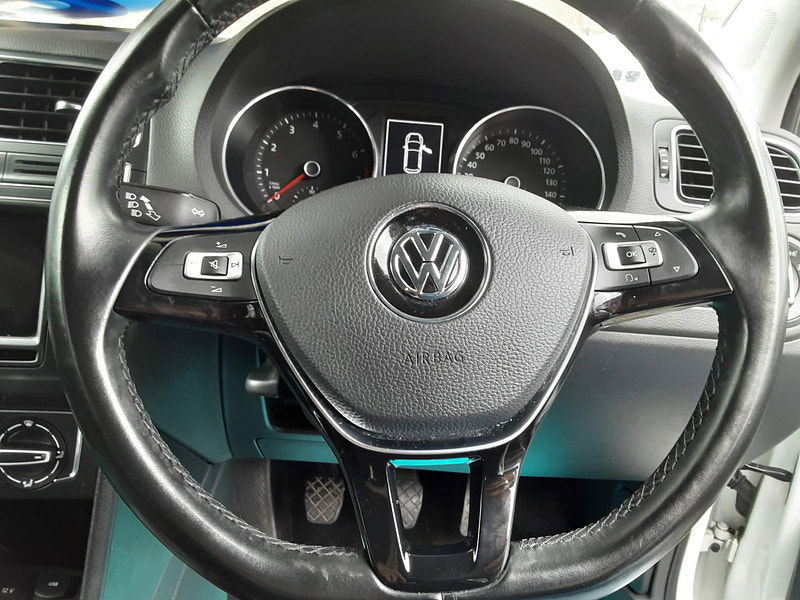 Volkswagen Polo 1.2 TSI BlueMotion Tech SE Euro 6 (s/s) 5dr 5dr Manual 2025