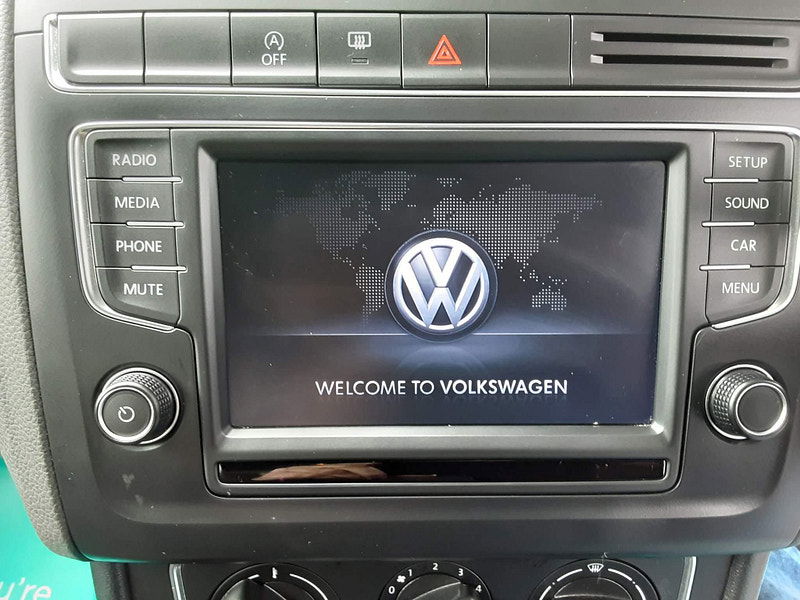 Volkswagen Polo 1.2 TSI BlueMotion Tech SE Euro 6 (s/s) 5dr 5dr Manual 2025