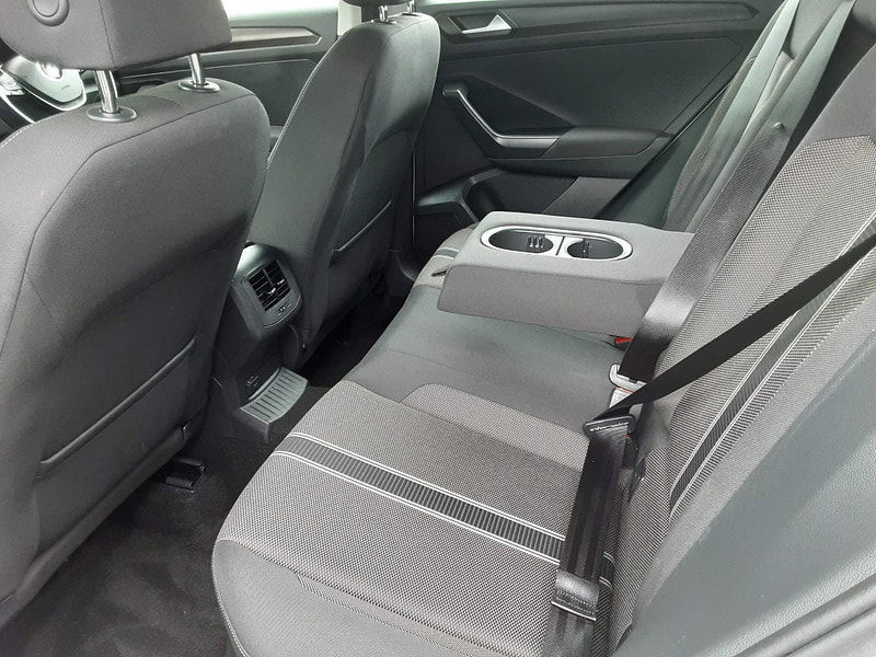 Volkswagen T-Roc 1.0 TSI SE 5dr (Beat and Winter Pack) 5dr Manual 2025