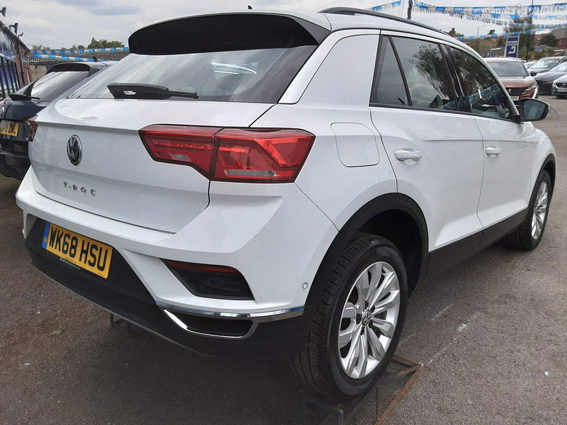 Volkswagen T-Roc 1.0 TSI SE 5dr (Beat and Winter Pack) 5dr Manual 2025