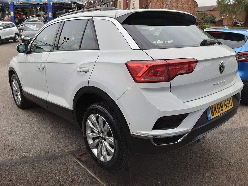 Volkswagen T-Roc 1.0 TSI SE 5dr (Beat and Winter Pack) 5dr Manual 2025