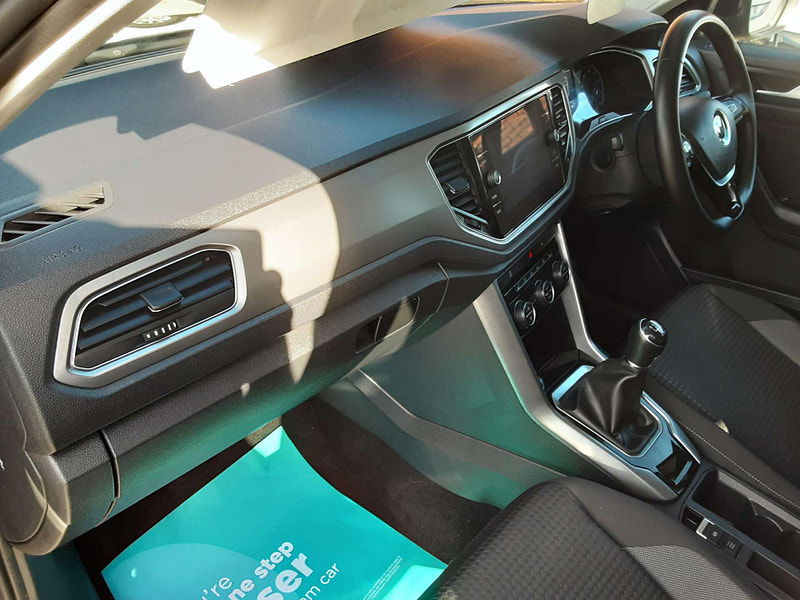 Volkswagen T-Roc 1.5 T-Roc Active TSI Evo 5dr 5dr Manual 2025