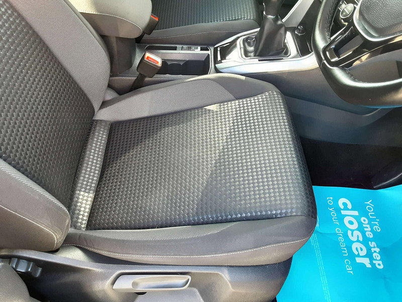 Volkswagen T-Roc 1.5 T-Roc Active TSI Evo 5dr 5dr Manual 2026