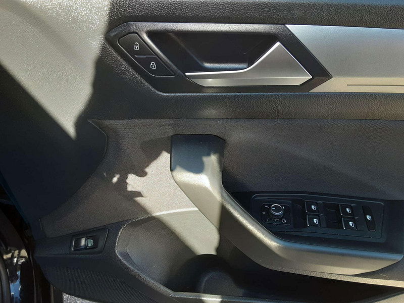 Volkswagen T-Roc 1.5 T-Roc Active TSI Evo 5dr 5dr Manual 2026