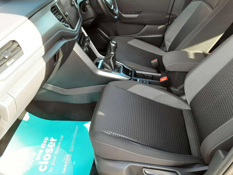 Volkswagen T-Roc 1.5 T-Roc Active TSI Evo 5dr 5dr Manual 2026