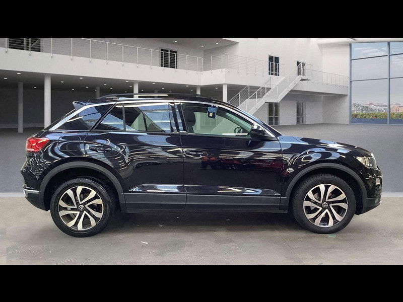 Volkswagen T-Roc 1.5 T-Roc Active TSI Evo 5dr 5dr Manual 2025