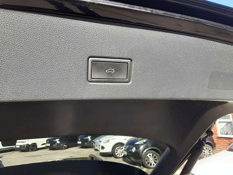 Volkswagen T-Roc 1.5 T-Roc Active TSI Evo 5dr 5dr Manual 2025