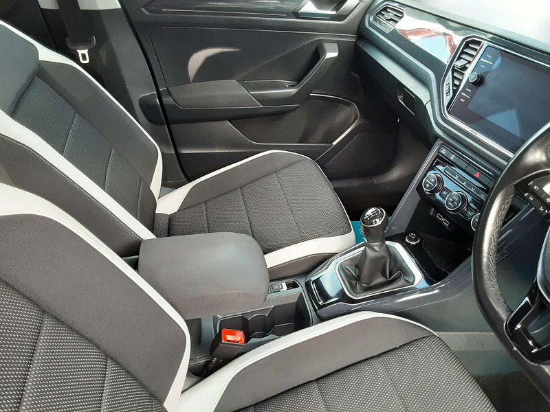 Volkswagen T-Roc 1.5 T-Roc SEL TSI Evo 5dr 5dr Manual 2026