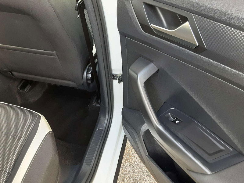 Volkswagen T-Roc 1.5 T-Roc SEL TSI Evo 5dr 5dr Manual 2026