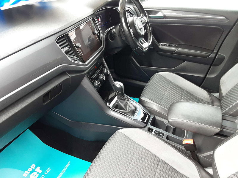 Volkswagen T-Roc 2.0 T-Roc R-Line TDI Semi-Auto 5dr 5dr Automatic 2026