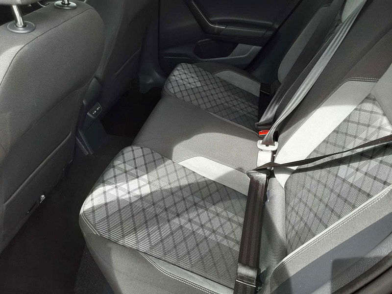 Volkswagen Taigo 1.5 Taigo R-Line TSi Semi-Auto 5dr 5dr Automatic 2025