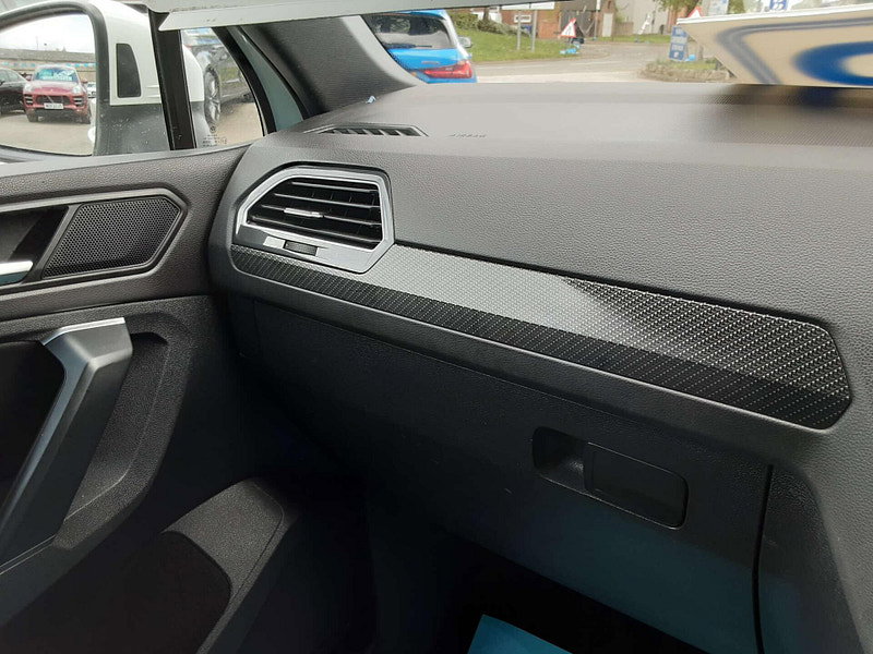 Volkswagen Tiguan 1.4 Tiguan R-Line TSi PHEV Semi-Auto 5dr 5dr Automatic 2026